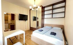 Your Apart Powisle Fabryczna Warszawa